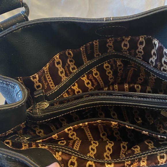 Tagnanello Leather Double Handle Satchel/Shoulder Bag. Black. Like new. - Picture 6 of 8